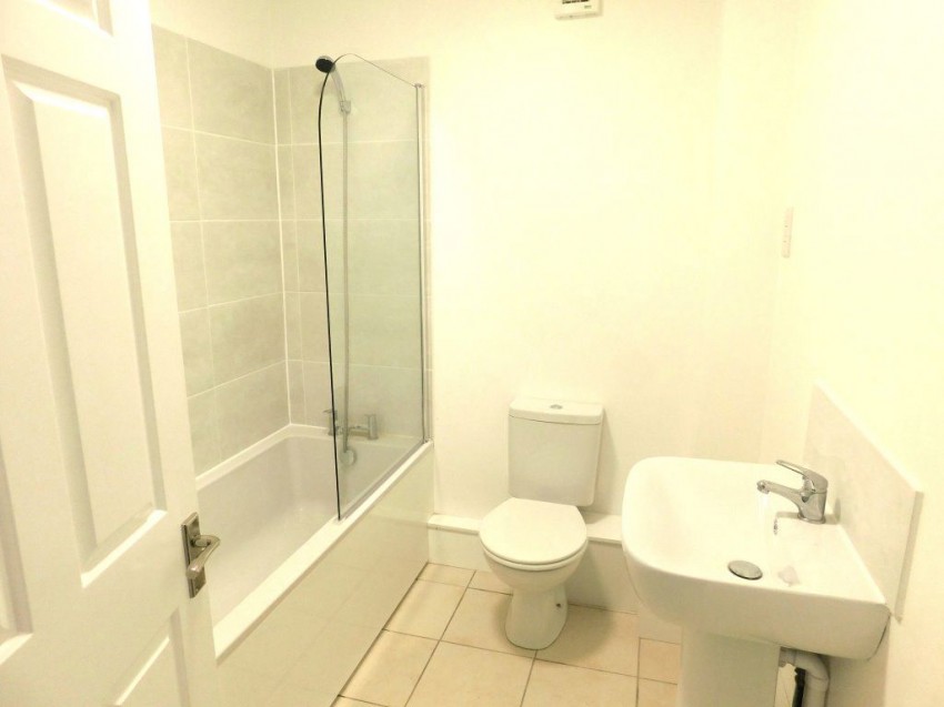 Images for Highgate Court, Hawkhurst, Kent