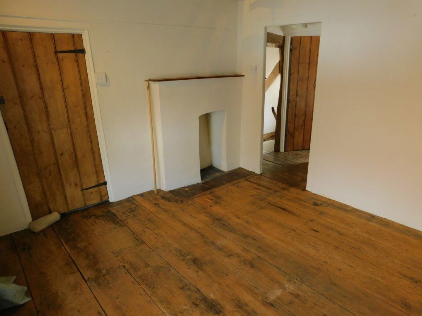 Images for Upper Lake, Battle, East Sussex