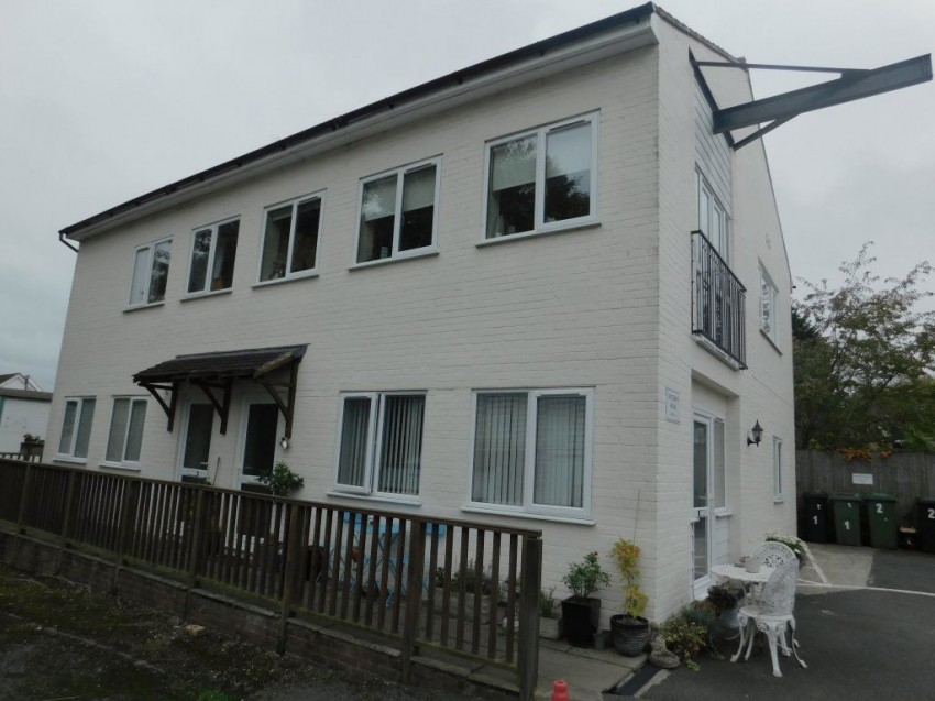 Images for Justcroft House, Staplehurst, Kent