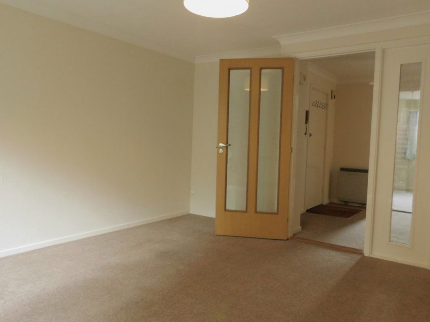 Images for Woodhams Close, Battle