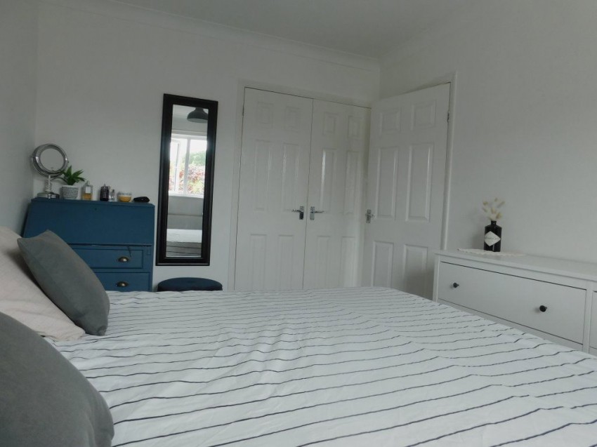 Images for Wren Court, Battle
